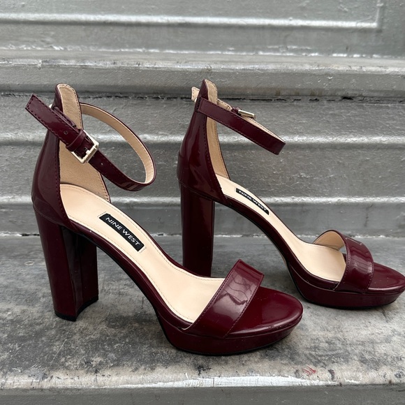 NINE WEST Dempsey 3 Platform Sandal Pumps in Patent Leather Red - Picture 11 of 15